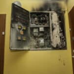 Naujos elektros instaliacijos kaina bute ar name.